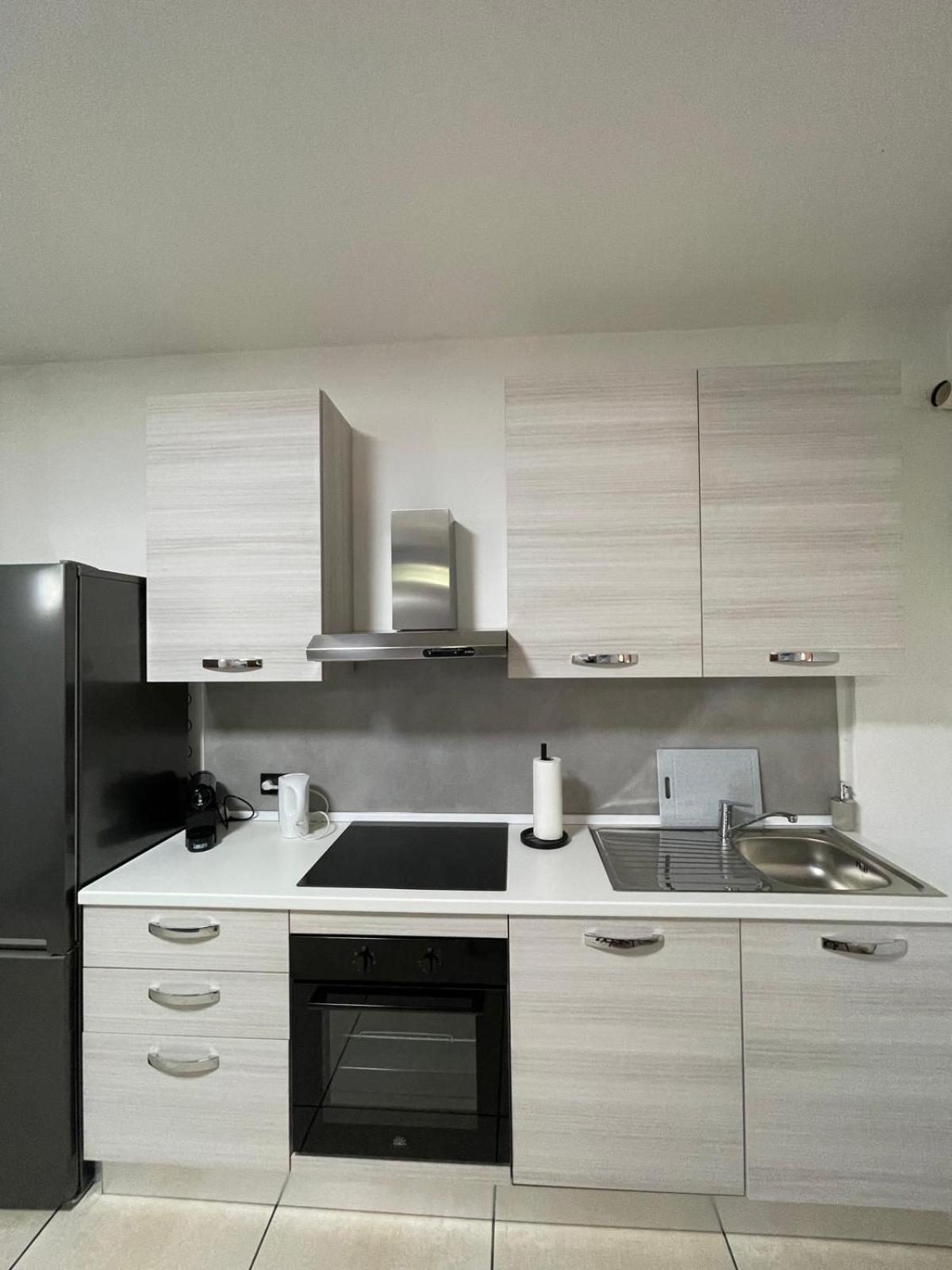 Marconi City Centre Desenzano del Garda Kültér fotó