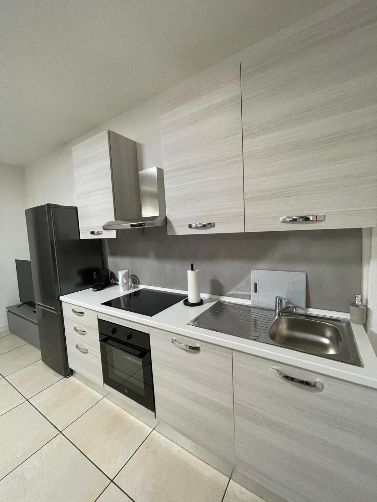Marconi City Centre Desenzano del Garda Kültér fotó