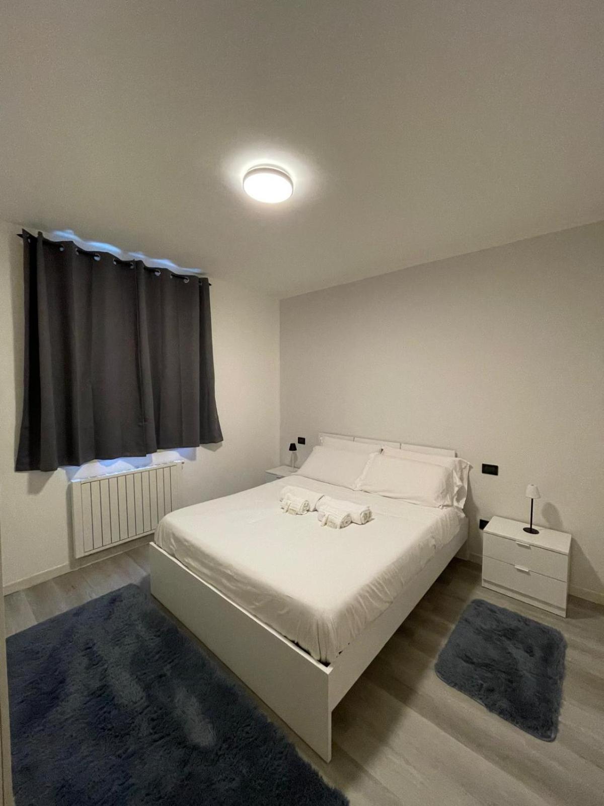 Marconi City Centre Desenzano del Garda Kültér fotó